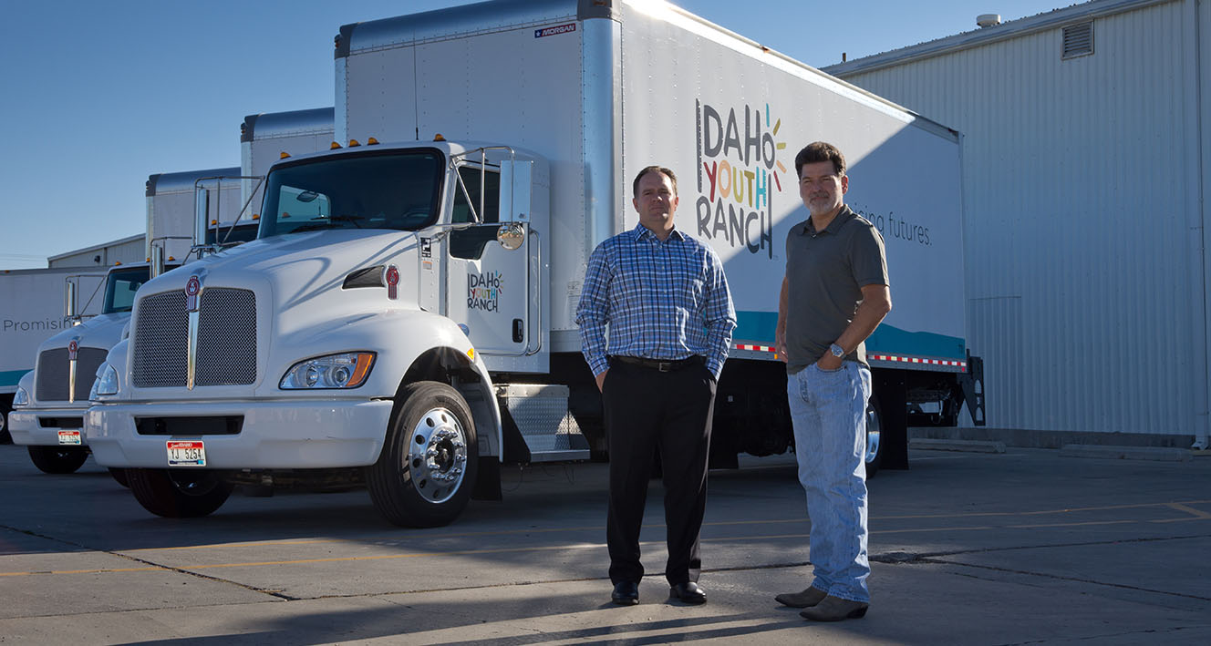 Left: Jamie Schaefer, PacLease Manager, Kenworth Truck Sales Co.; Right: Gregg Crow, Director of Distribution, Idaho Youth Ranch
